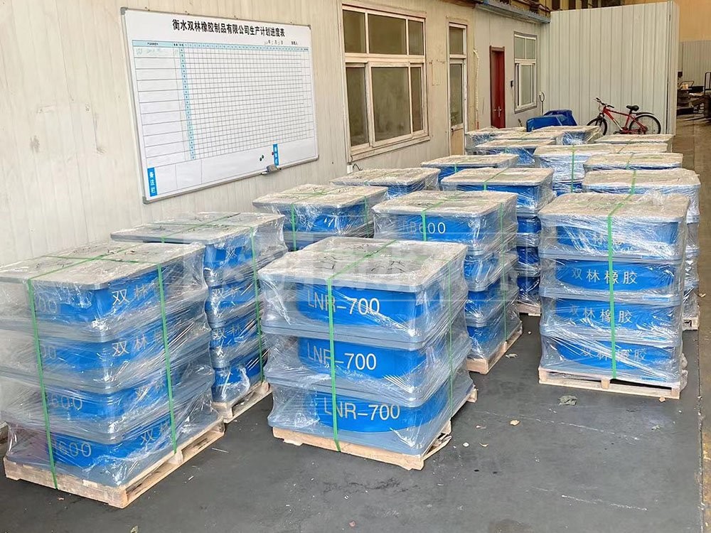 LRB橡胶隔震支座500源头工厂 LRB1200隔震支座源头工厂 建筑厚叠层橡胶隔震支座生产厂家